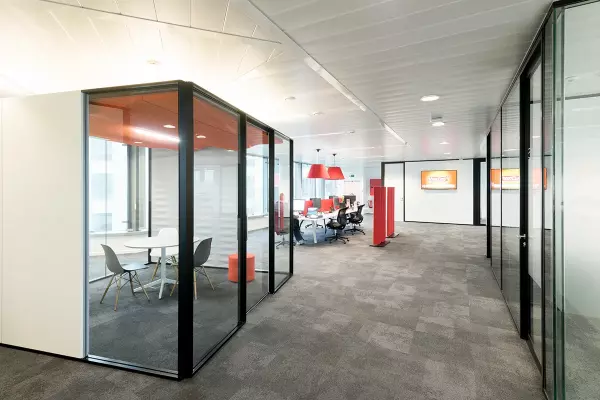 Office design with concentration workstation and individual workstations